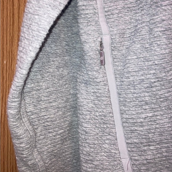 Lululemon On Repeat Bomber Jacket - Picture 2 of 5